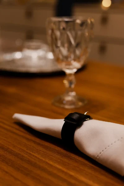 ANEL DOM PRETO - PORTA GUARDANAPO