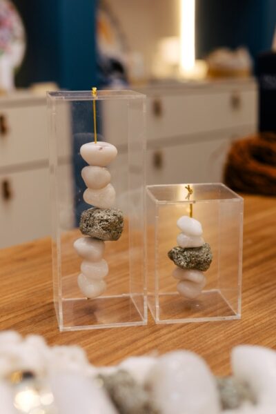 ARIEL - CAIXA ACRILICA